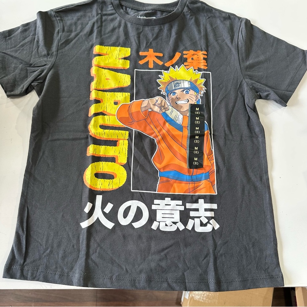 Naruto Graphic T-Shirt in Gray
